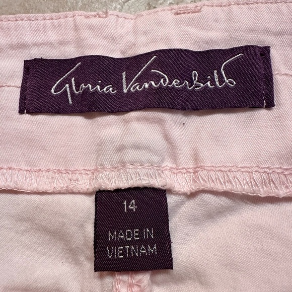 GLORIA VANDERBILT ~ Blush Pink Cargo Walking Shorts w/Pockets size 14 - Picture 2 of 7